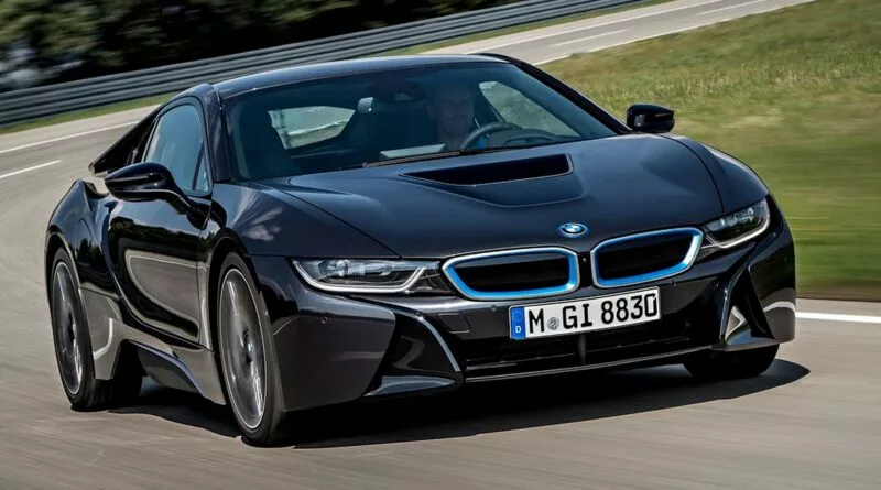 BMW i8 2020 комплектации, батарея, разгон до 100 км