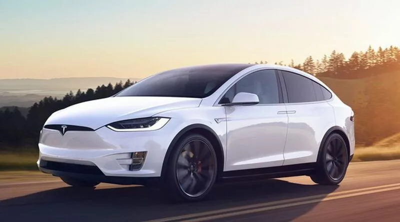 Tesla Model X 2021 — новый автомобиль от Тесла